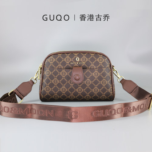 大金豆时尚字母 现货 香港古乔百搭2026新款休闲包斜挎包大金豆 - 图0