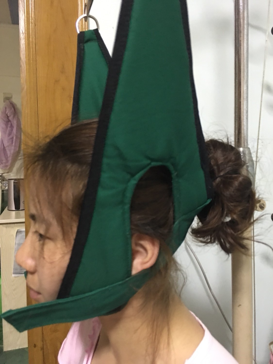 颈椎牵引带缓解加强型颈椎固定带架 棉布颈椎固定器颈椎吊带头套 - 图1