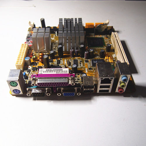 清华同方IPXDV/PEGATRON/ 17*17 MINI-ITX 945 凌动230 主板 - 图0