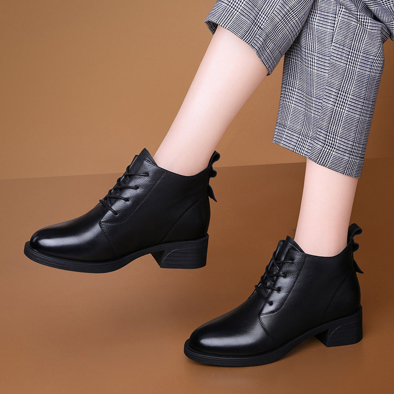 秋冬气质款2025新款真皮女士皮鞋中跟上班鞋子春秋款平底高帮短靴,淘宝优惠券,粉丝福利购,淘宝优惠卷