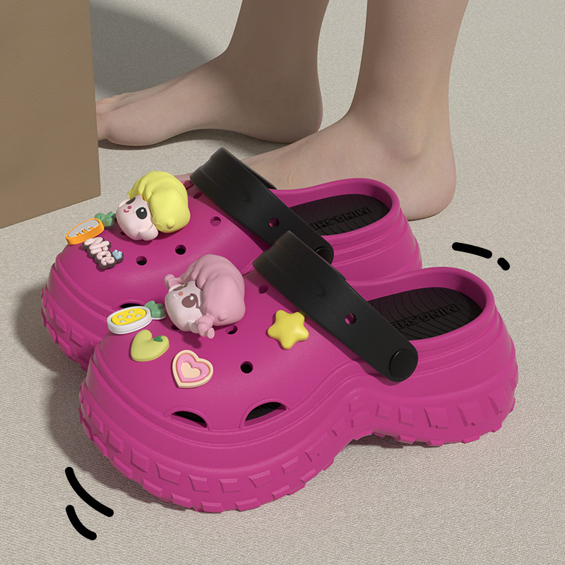 多巴胺洞洞鞋女夏季外穿踩屎感厚底增高沙滩防滑不臭2025新款拖鞋 - 图1