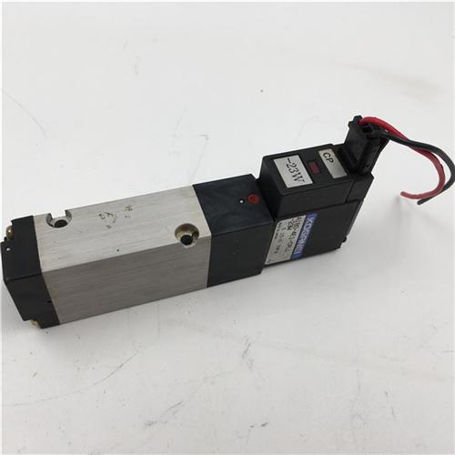 小金井电磁阀A180-4E1-CPLL-23W A180-4E1 DC24V实物图 - 图1