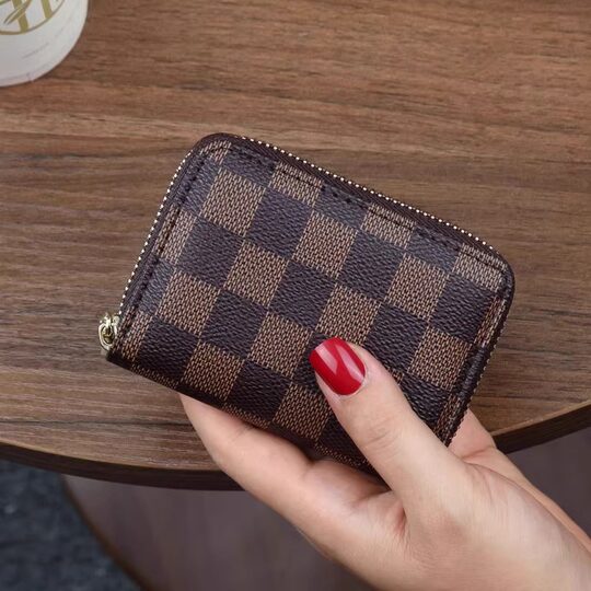 Anti-demagnetization card bag for women's advanced multi-card driver's license anti-theft brushing card case for bank certificate storage bag