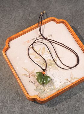 和田玉小马吊坠.新疆和田玉小马挂件.天然和田玉唐马玉坠