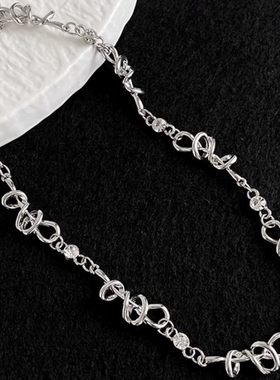 2025年新春爆款冷淡风锆石荆棘项链女甜酷辣妹高级感锁骨链颈链