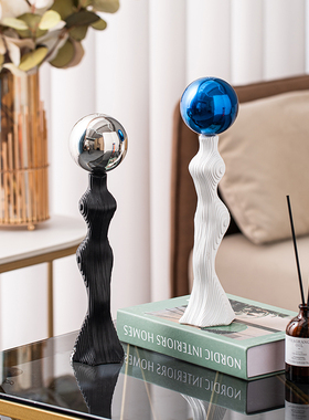 北欧创意抽象艺术摆件现代简约酒柜电视柜家居装饰品软Z装乔迁送