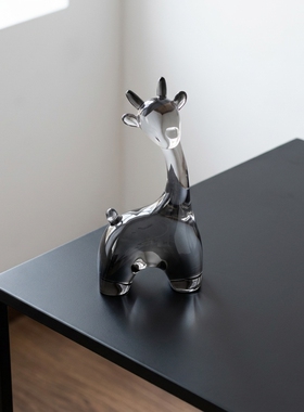 创意烟灰玻璃长颈鹿装饰摆件