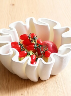 白色不规则波浪造型水果盘摆件