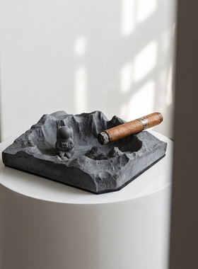 创意宇航员树脂雪茄烟灰缸摆件