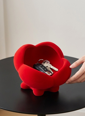 本命年红色花朵毛绒收纳盒摆件