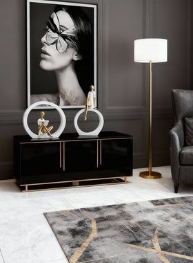 现代轻奢客厅高档人物雕塑摆件