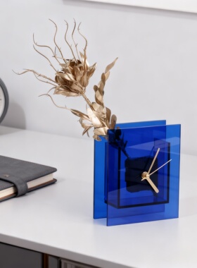 创意蓝色方形亚克力桌面时钟摆件