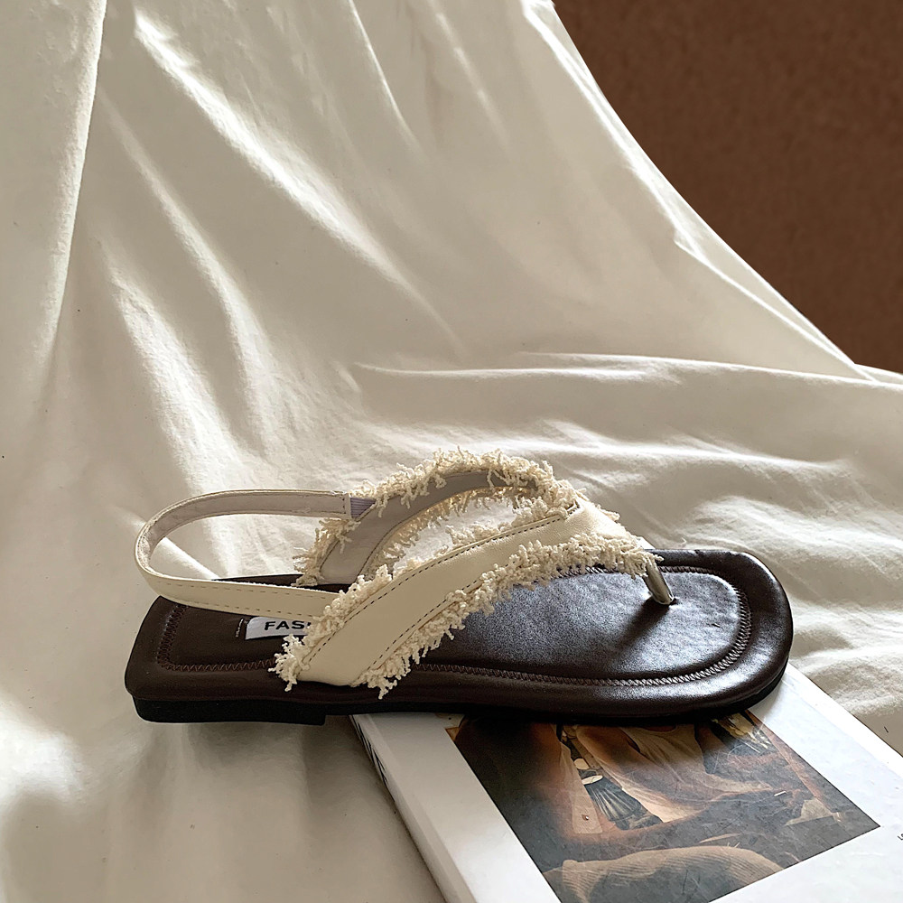 金屿鹿ins温柔仙女风夹趾凉鞋2024新款配裙子复古时尚沙滩罗马鞋,淘宝优惠券,粉丝福利购,淘宝优惠卷