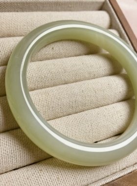 多款天然和田玉手镯青海料晴水湖水绿玉镯送亲人朋友证书工厂价