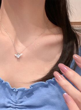 天使翅膀吊坠钛钢项链ins轻奢小众高级设计感锆石锁骨链新款项饰