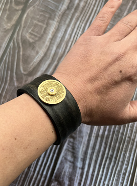 原创纯铜山鬼花钱国风复古真皮手环女男同款太岁本命年道系手镯