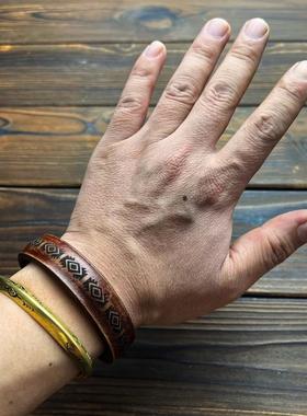 原创复古阿美咔叽情侣款牛皮手镯