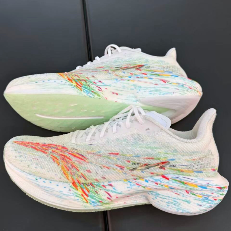 安踏马赫4代PROv2丨氮科技专业竞速跑步鞋男体测运动鞋112525584 - 图2