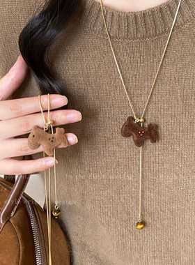 笨笨马~咖色植绒小马项链女秋冬百搭本命年毛衣链小众设计感配饰