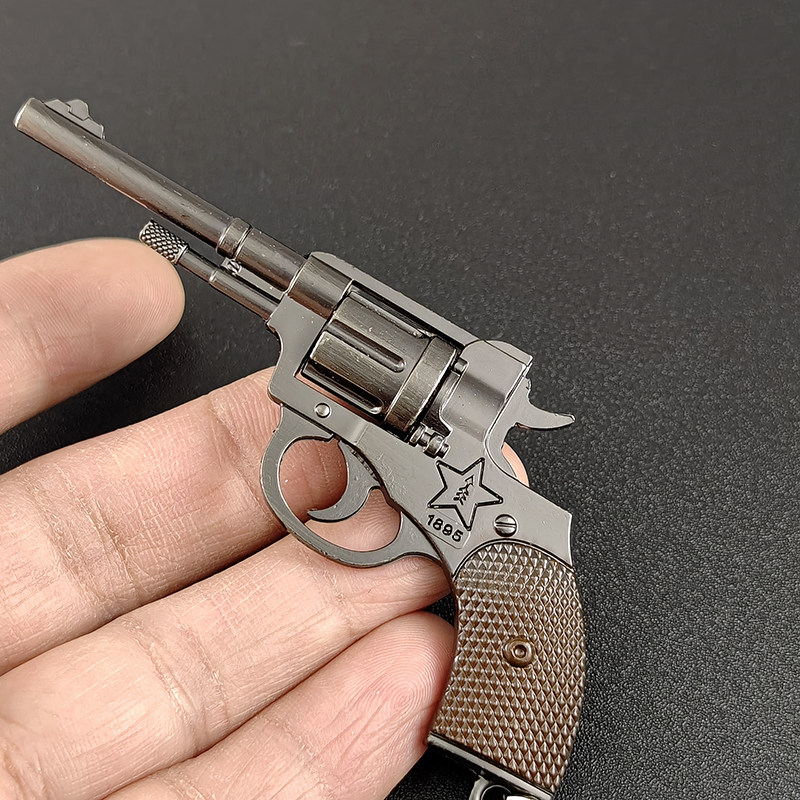 绝地求生钥匙扣R1895左轮手枪模型钥匙扣绝地求生吃鸡金属枪模和平精英武器挂件