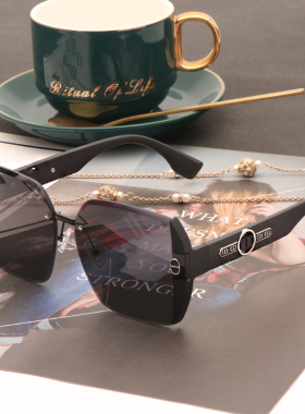 高级感尼龙偏光个性女开车墨镜潮