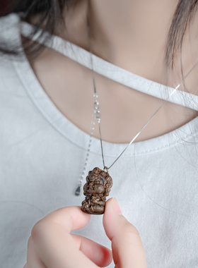 天然高端越南芽庄白奇楠沉香吊坠