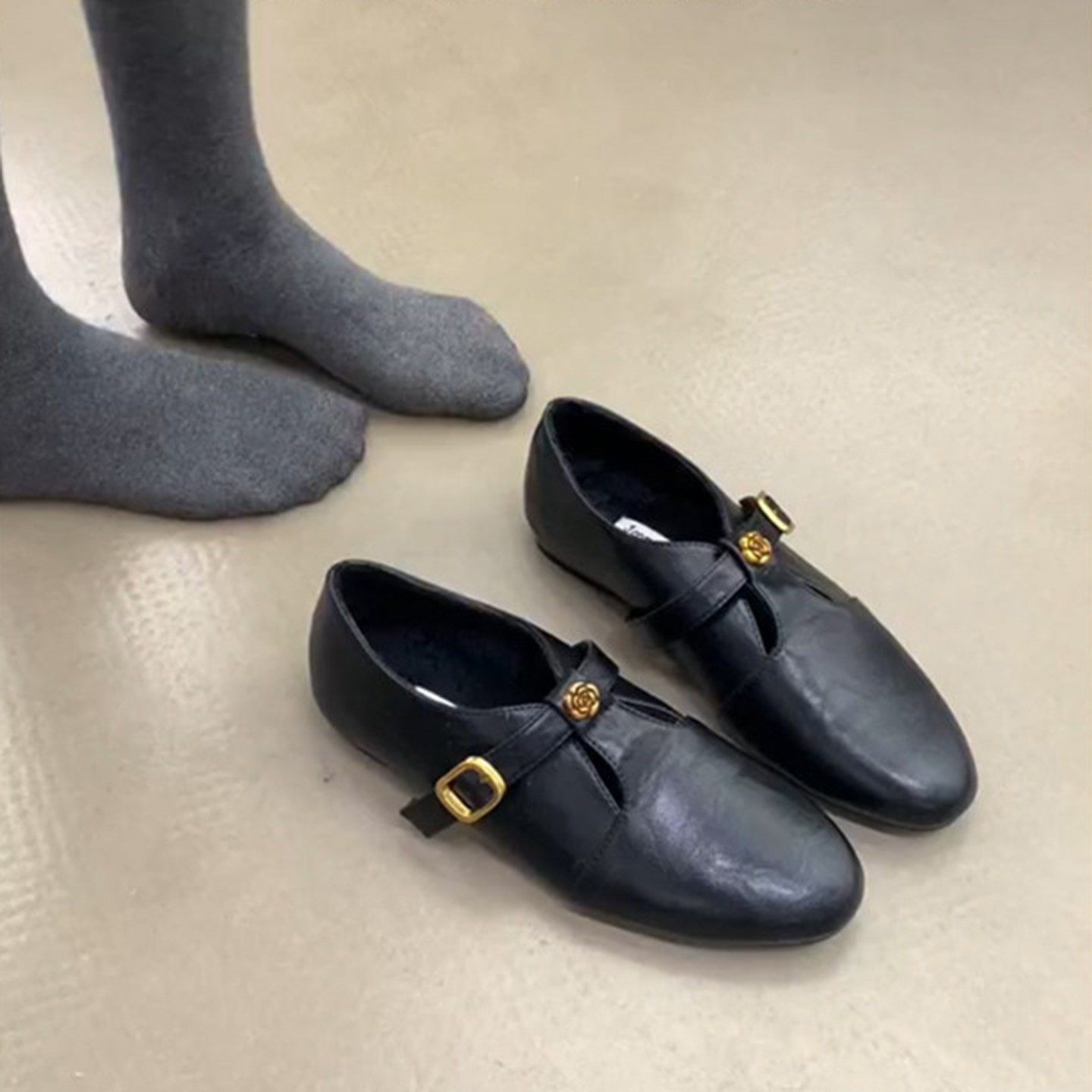 平底玛丽珍鞋女2026新款春季一字带小皮鞋山茶花英伦复古通勤单鞋,淘宝优惠券,粉丝福利购,淘宝优惠卷