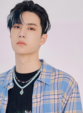 王一博同款蓝色珍珠爱心项链男女