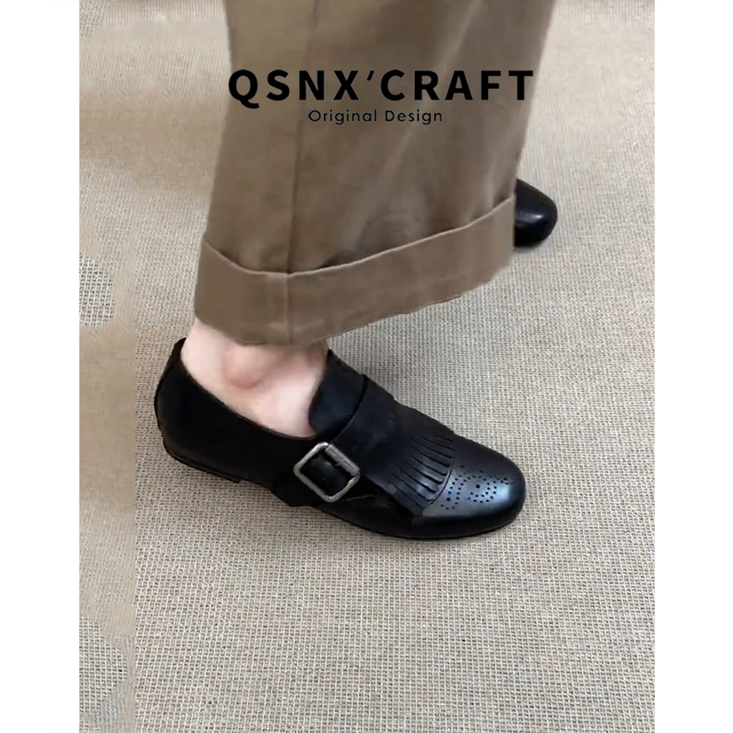 羊皮版~雕花流苏乐福鞋女2025新款黑色皮带扣百搭通勤平底小皮鞋