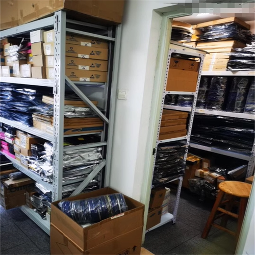 MT41K256M16TW-107:P原装进口芯片IC 检测/支持汽车电子元器件配 - 图1