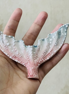 瓷蓓高温釉下彩手工陶瓷鱼缸造景美人鱼尾摆件冰箱贴贝壳甜甜圈