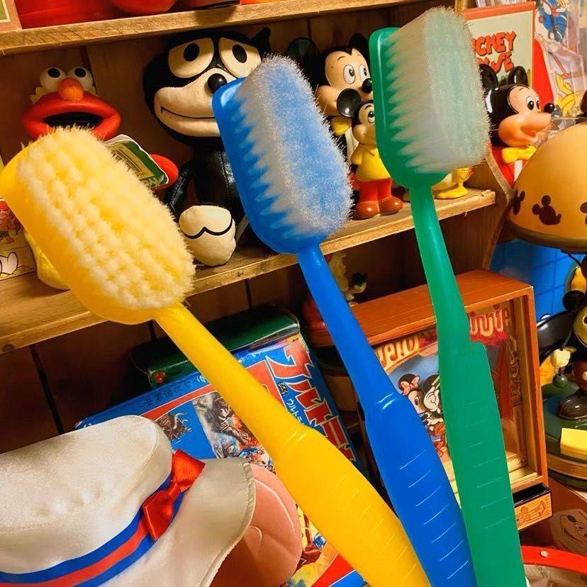 Creative, funny, oversized toothbrush props, bath brush, scrubbing brush, soft bristled exfoliating brush, fun giant toilet brush, cute