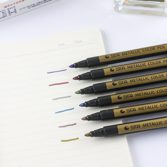 Metallic marker pen black card diy photo album graffiti pen kindergarten growth file manual production materials graduation season photo album accessories