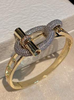 跨境新款横杆ot系列戒指手镯套装猪鼻子轻奢铜镶锆石厂家批发