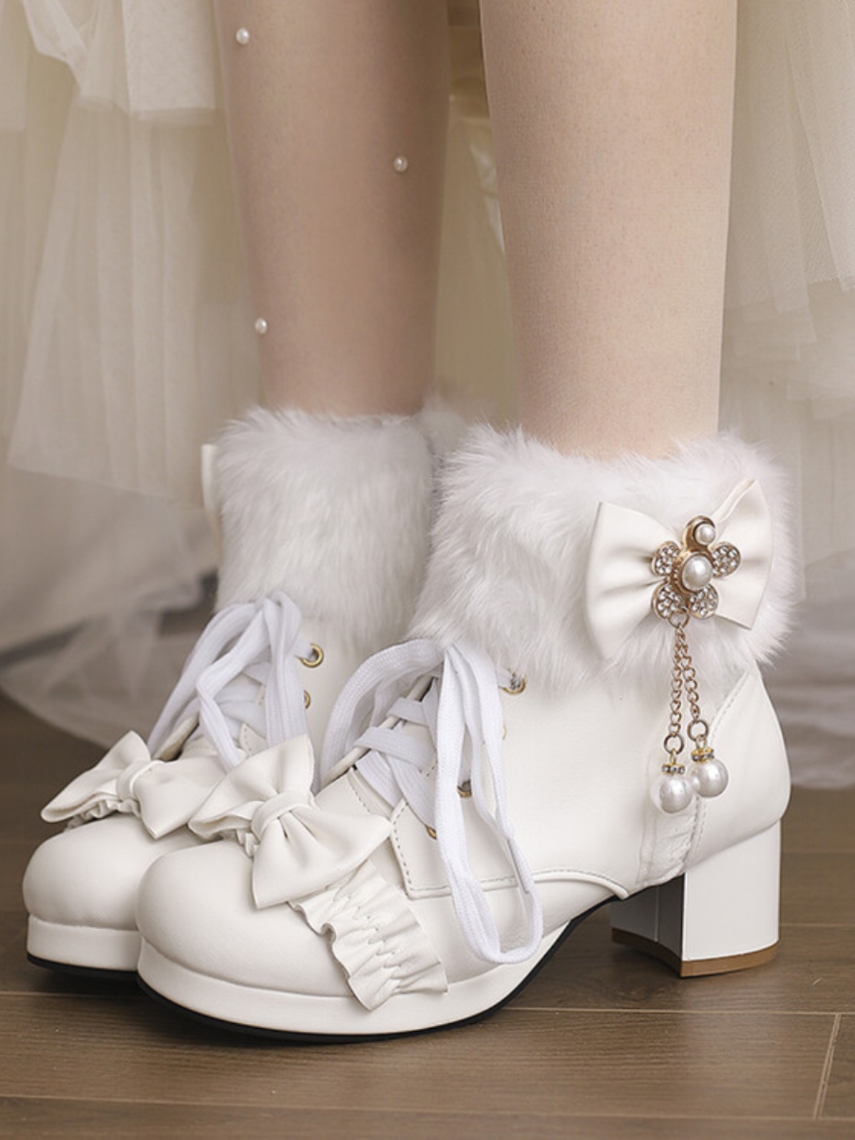 女童带跟白色靴子学生大小码公主鞋冬季加绒儿童舞台表演皮鞋花童