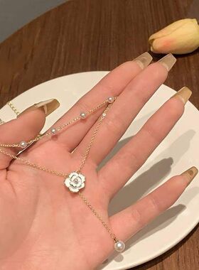 双层流苏珍珠项链女小众设计感山茶花锁骨链轻奢高级感气质脖颈链