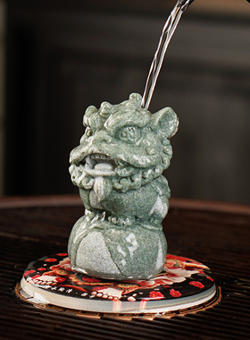 青砂石招财狮子国潮茶桌舞狮摆件