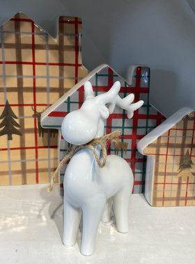 欧式白色麋鹿造型家居摆件圣诞节鹿装饰品电视柜酒柜小摆设
