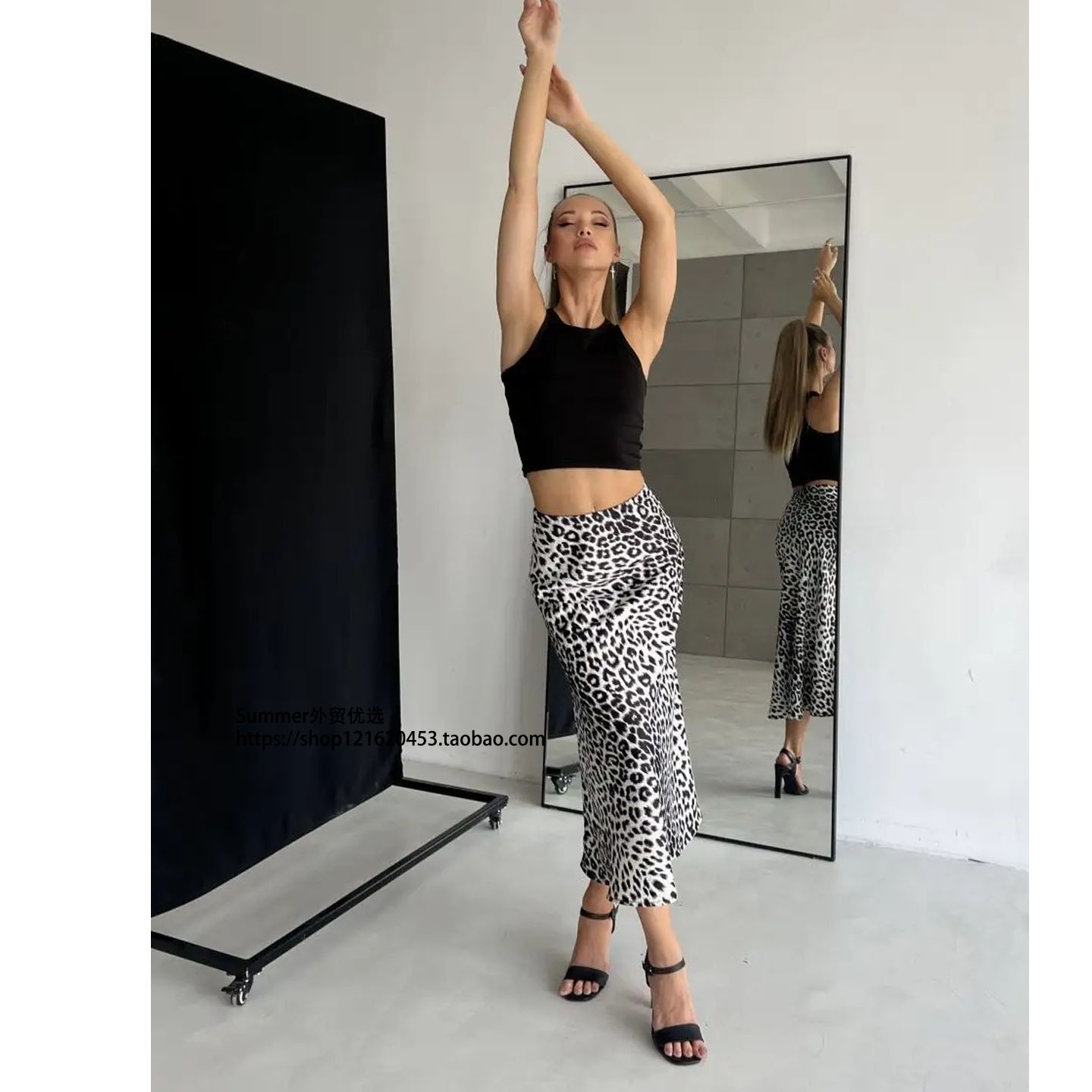 缎面性感豹纹印花半身裙松紧丝滑长裙Forged leopard print skirt - 图3