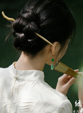 天然绿檀木发簪古风新中式木质簪子简约现钗日常通勤木簪女式
