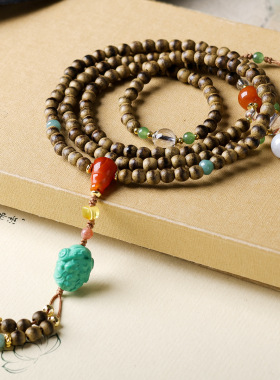 一线黄油沉香木多圈手链 文玩松石小财神翡翠小苹果项链