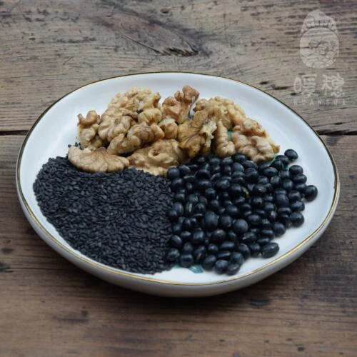 Теплые уши, грецкие орехи, черные бобы, черная кунжутная паста, три -хард пищи, сухость и сухость, свежие питательные вещества и свободно совпадают