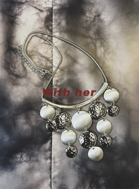 与她民族风藏苗圆片项链