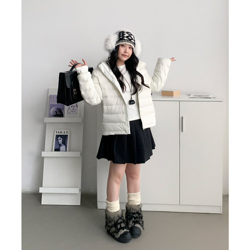 CV大码女装 初冬新款轻薄排骨连帽羽绒服90白鸭绒保暖显瘦外套 - 图0