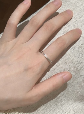 S925银饰品甜美时尚细圈戒指女ins风百搭叠戴花朵蝴蝶开口指环网