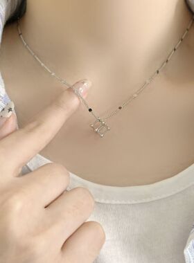 包邮极简风立方体吊坠项链女个性创意线条魔方百搭锁骨链时尚小众