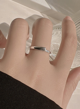 微笑戒指女小众设计简约时尚百搭叠戴S925镀银开口指环ins食指戒