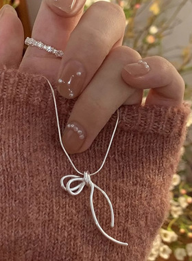 简约丝带绳结项链女几何线条冷淡风轻奢锁骨链ins小众颈链潮