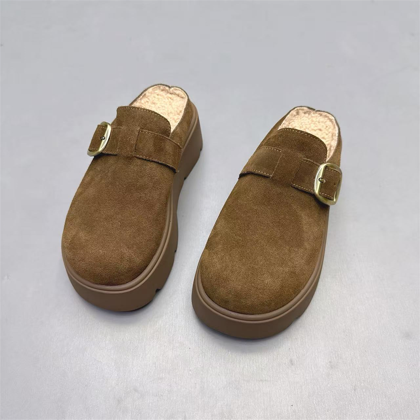 真皮女鞋厚底增高6CM加绒包头半拖鞋2025冬新款外穿保暖勃肯拖鞋 - 图1