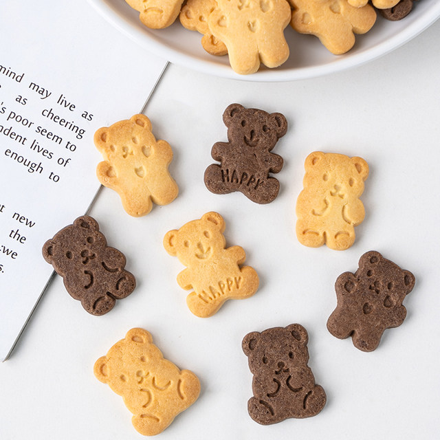Internet celebrity happy bear and rabbit cake decoration ornaments